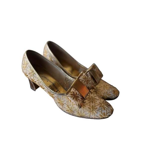 Shoes - Vintage 60s Metallic Gold Lurex Lamé Brocade Bow Heels Low Cocktail Pumps Sz 7.5